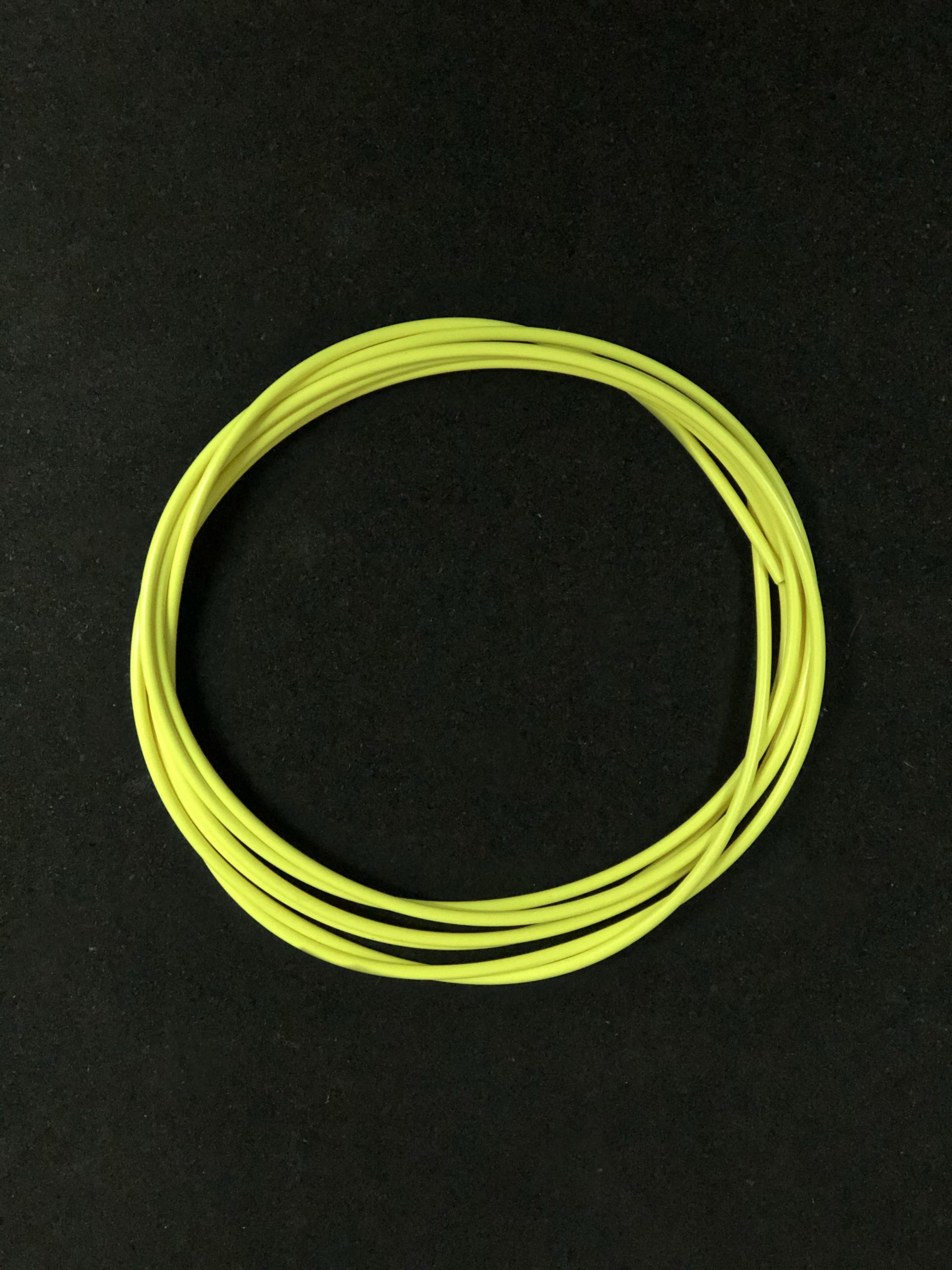 wyn-hcable-yellow